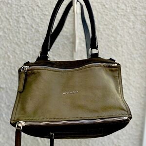 Givenchy Black Shoulder Bag with Sleek Design